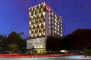 UP-PEAK Hotel Simpang Lima Semarang