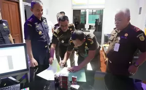 Kejati Papua Barat Ungap Peredaran Rokok Ilegal Tanpa Cukai di Papua Barat