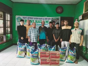 Bantu Ketahanan Pangan, YBM PLN Sebarkan Paket Sembako di Jawa Barat