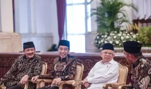 Presiden Jokowi Teken PP soal THR dan Gaji ke-13 Aparatur Negara