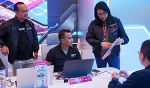 Smartfren Dukung Kenyamanan Pelanggan Lewat Inovasi Layanan Fleksibel dan Efisien