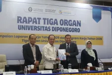 Dinilai Luar Biasa oleh Ketua MWA, Kinerja UNDIP 2025 Lampaui Target IKU