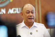 BGN Wajibkan Program MBG Prioritaskan Produk Lokal, Telur Peternak Dalam Negeri Jadi Andalan