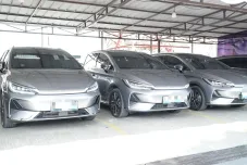 PLN UIP JBT Perkuat Komitmen Transisi Energi dengan Membangun Ekosistem Kendaraan Listrik di Lingkungan Kantor