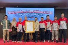 JNE Perkuat Bisnis Logistik Halal, Sertifikasi Resmi Diterbitkan BPJPH