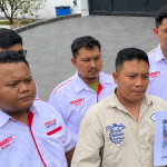 Rumah Tersangka BS Masuk Lelang Rp7 Miliar, Kuasa Hukum Irjen Sofyan Nugroho Desak Polda Jateng Bertindak Press Statement at the Gated Courtyard